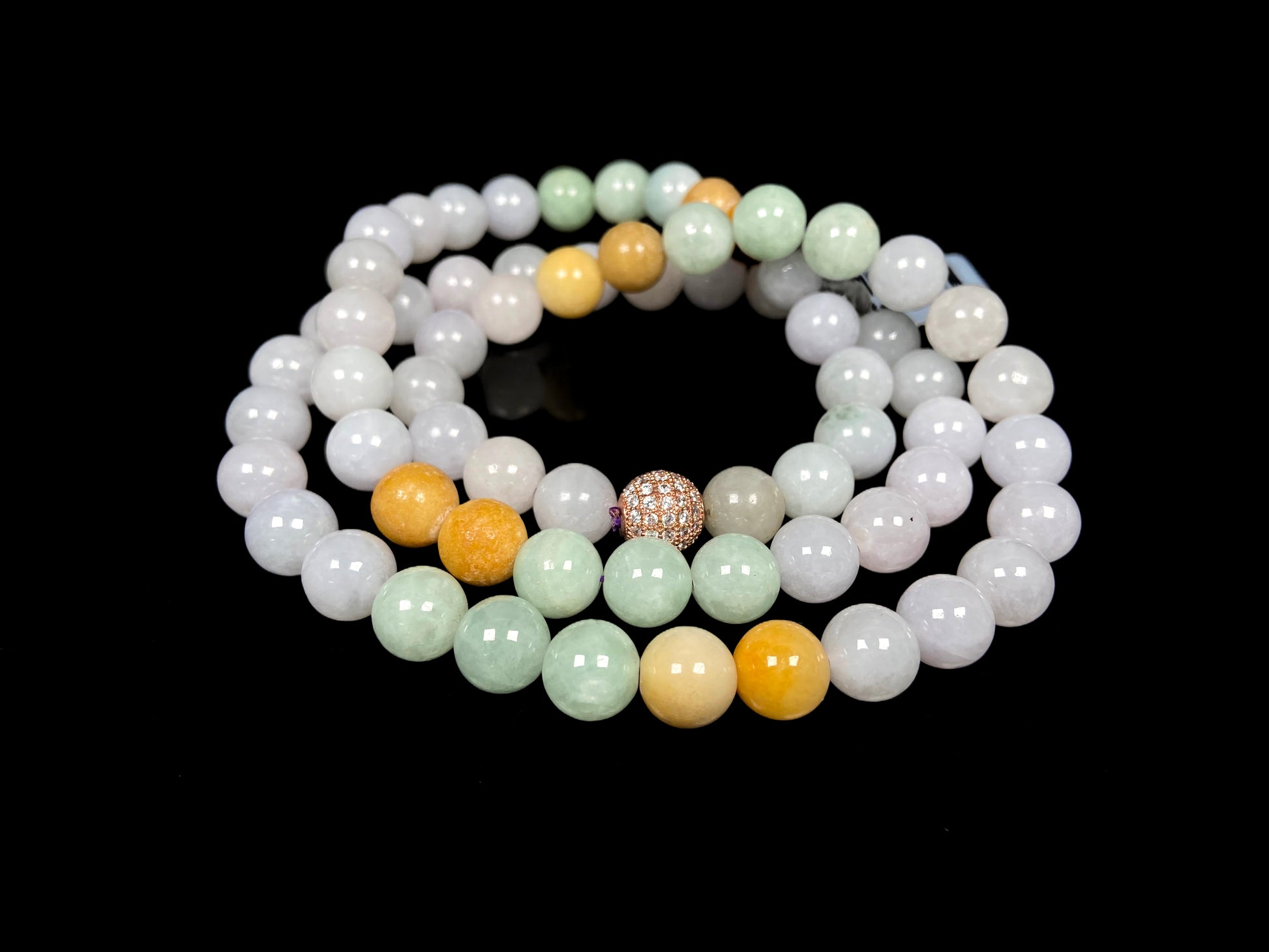 A milky candy tricolor jadeite beads necklace.