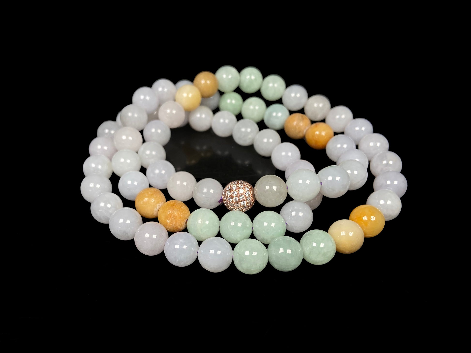 A milky candy tricolor jadeite beads necklace.
