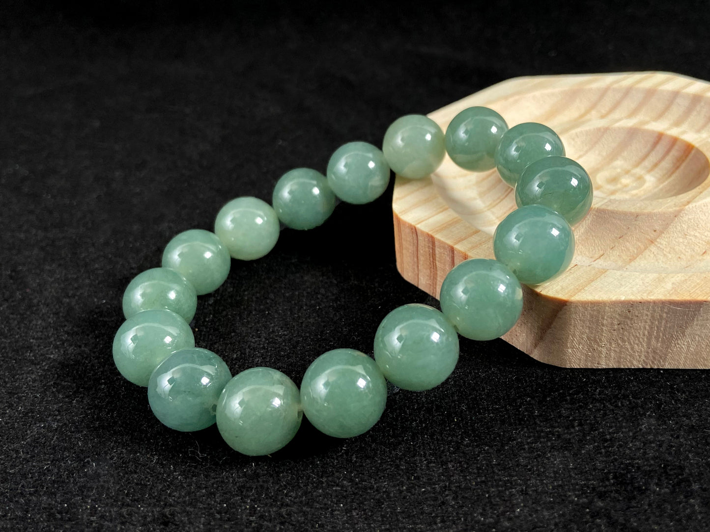 Mountain Lake Jade Strand Serenity Flowing Vitality · Natural Jadeite Burmese Beads Bracelet