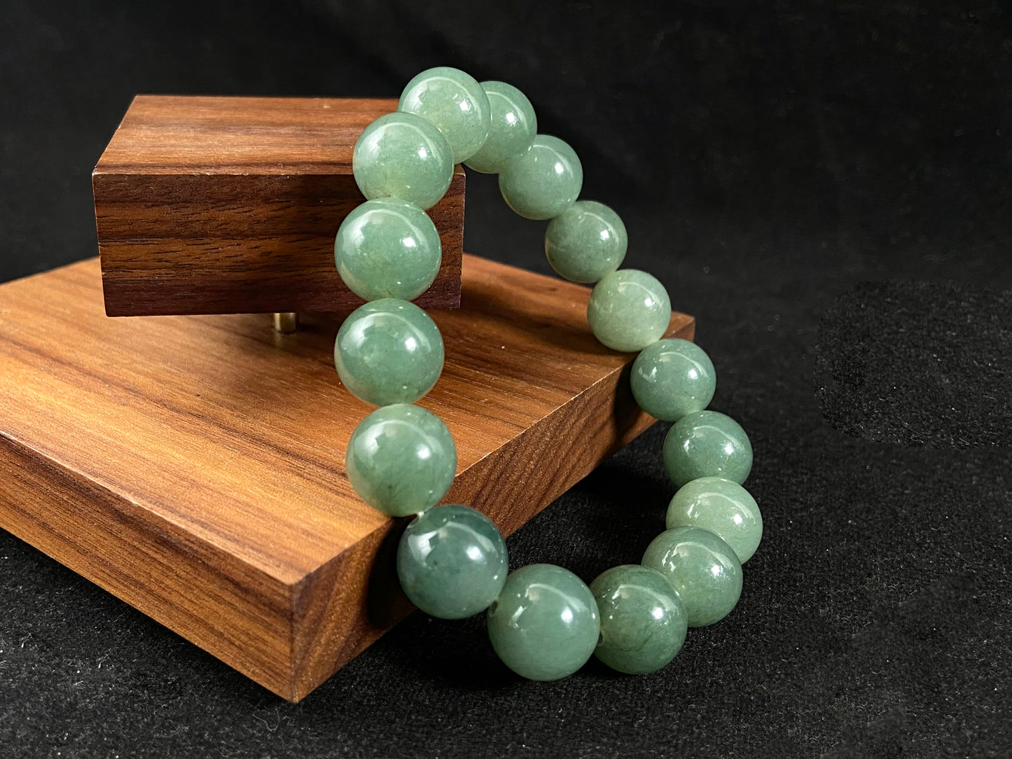 Mountain Lake Jade Strand Serenity Flowing Vitality · Natural Jadeite Burmese Beads Bracelet