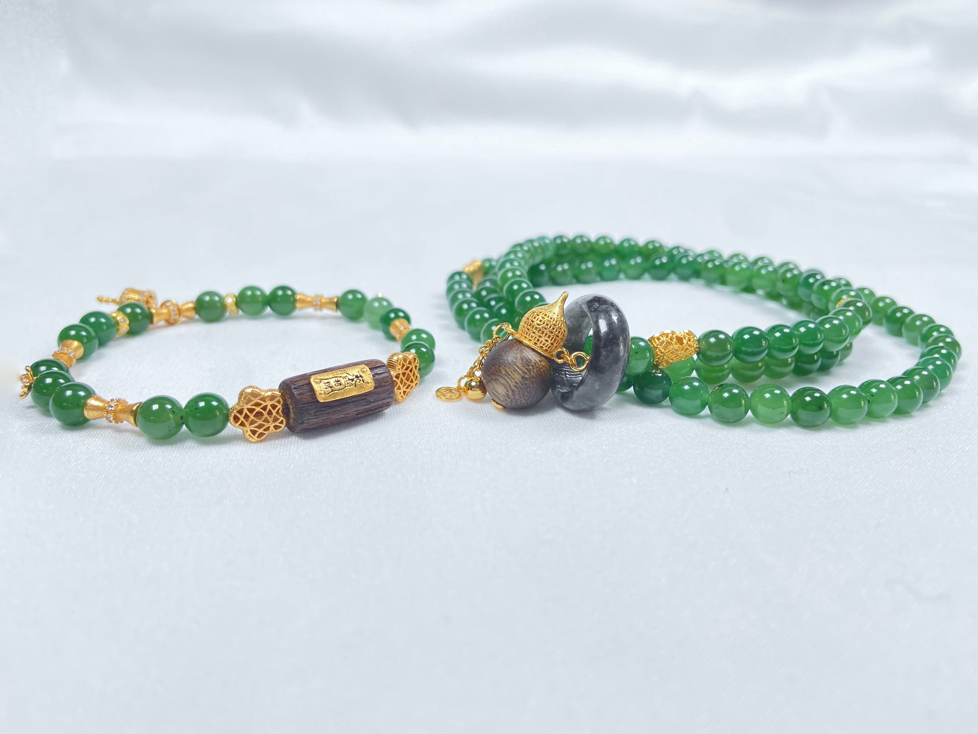 A green Hetian Jade, agarwood, and Wuji jadeite silver necklace & bracelet Set.