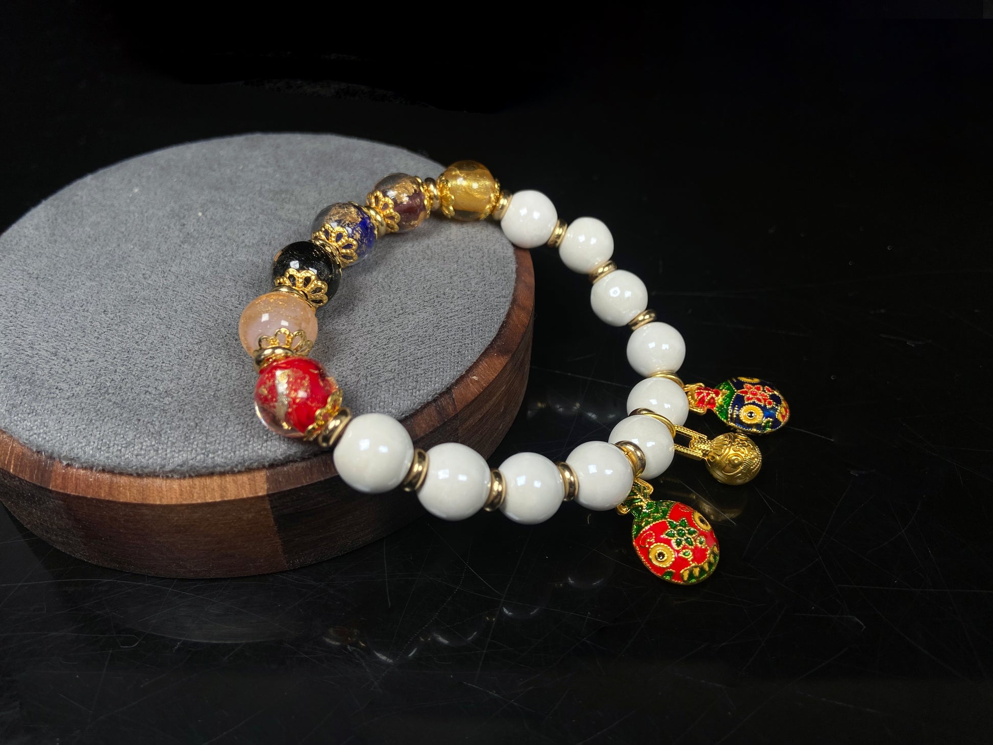 A oriental fortune incense ash white porcelain beaded bracelet.