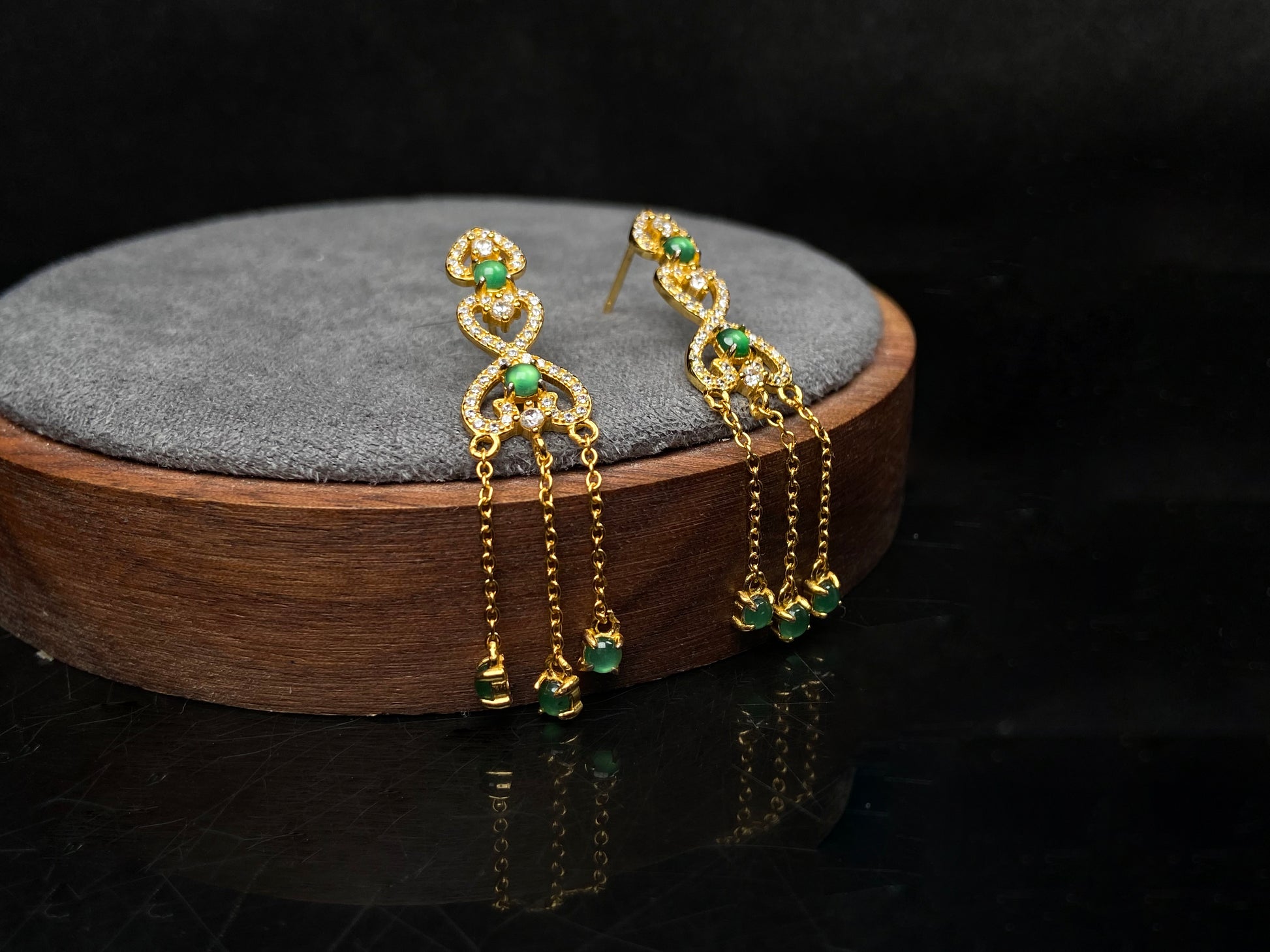 A pair of double heart green tassel  jadeite earrings.