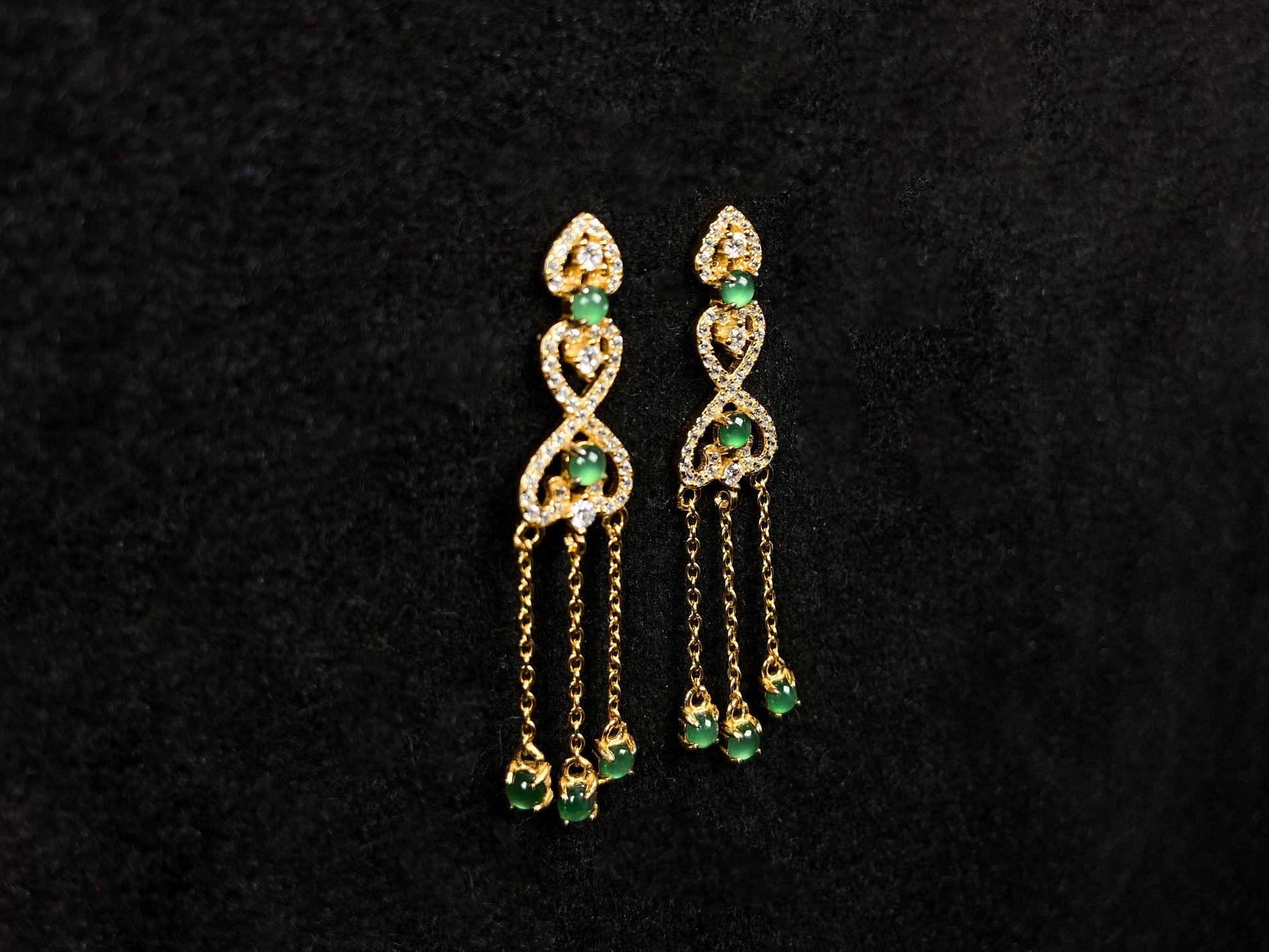 A pair of double heart green tassel  jadeite earrings.