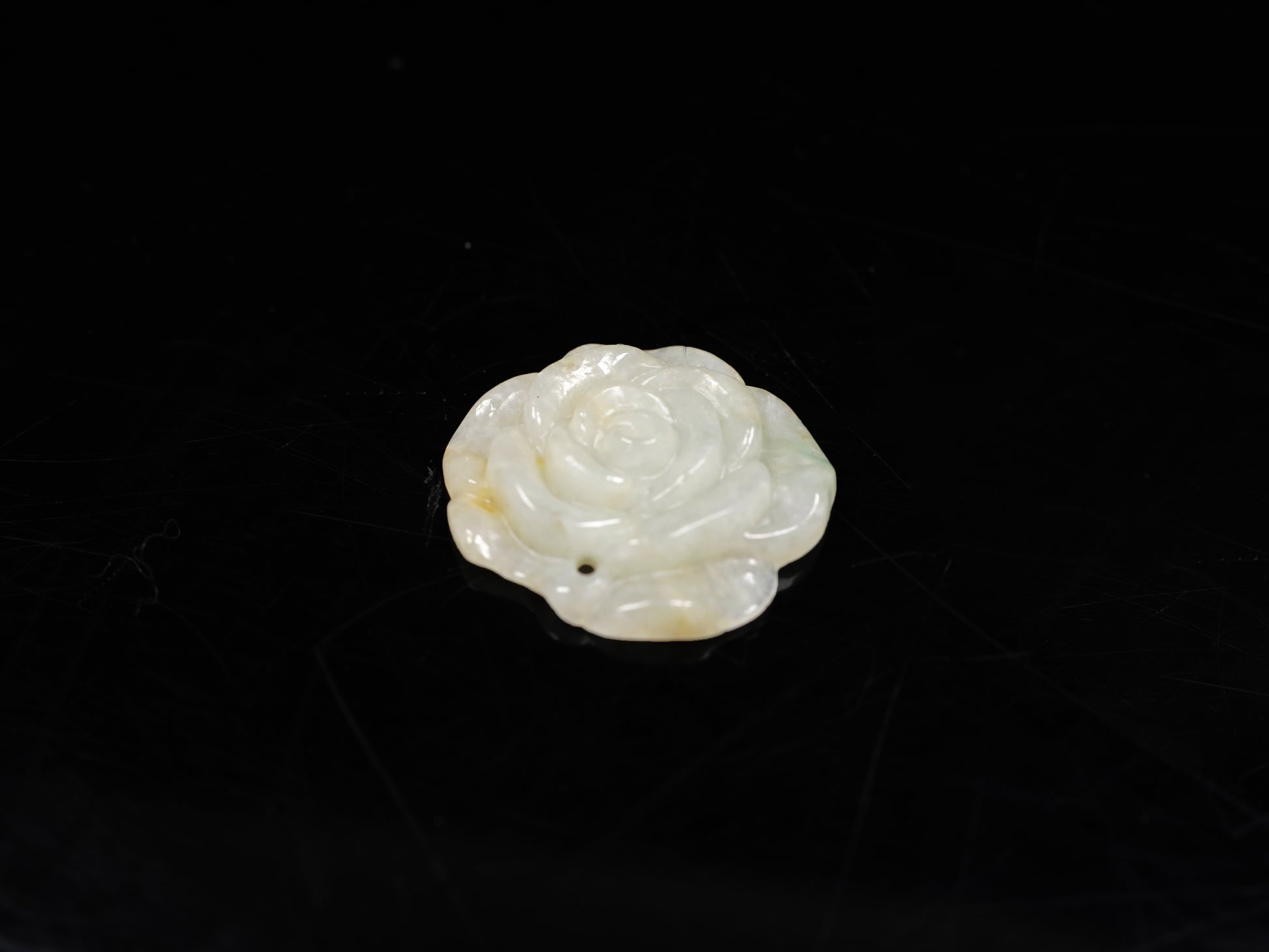 Four individually colored blooms loose jadeite.