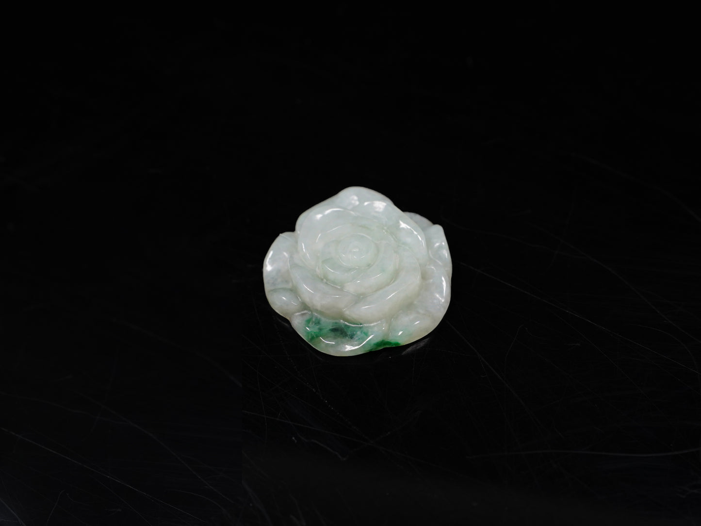 Four individually colored blooms loose jadeite.