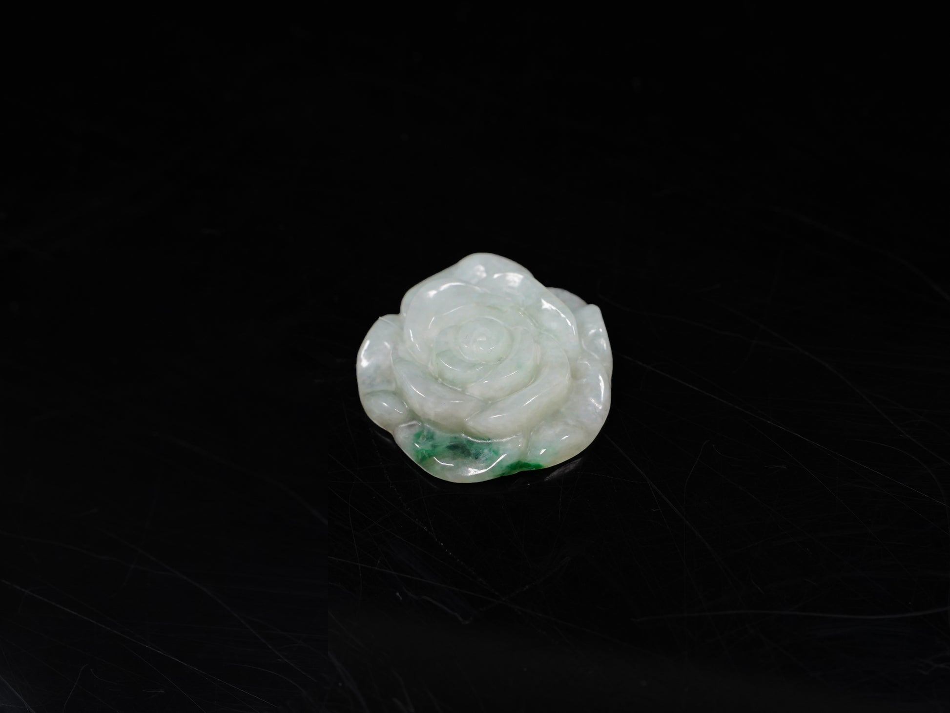 Four individually colored blooms loose jadeite.