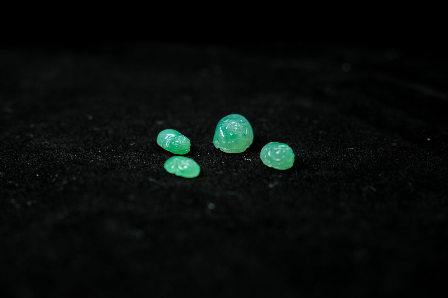Harmonized Guardians · Apple Green Jadeite Pixiu Set (Loose Stones, Customizable)