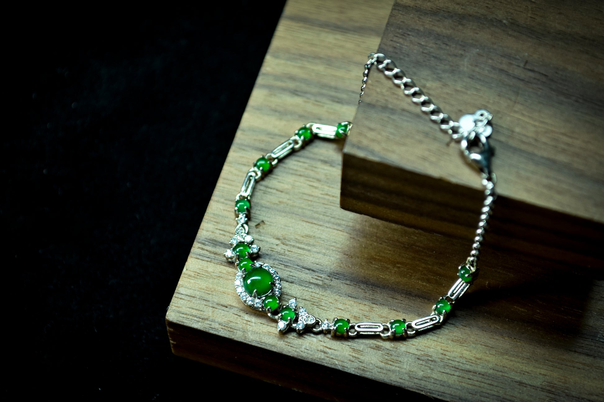 Verdant Muse Jade Silver Bracelet 13 cabochon spicy green vivid