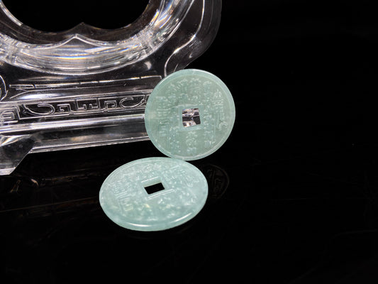 A lucky green ancient coin  loose jadeite.
