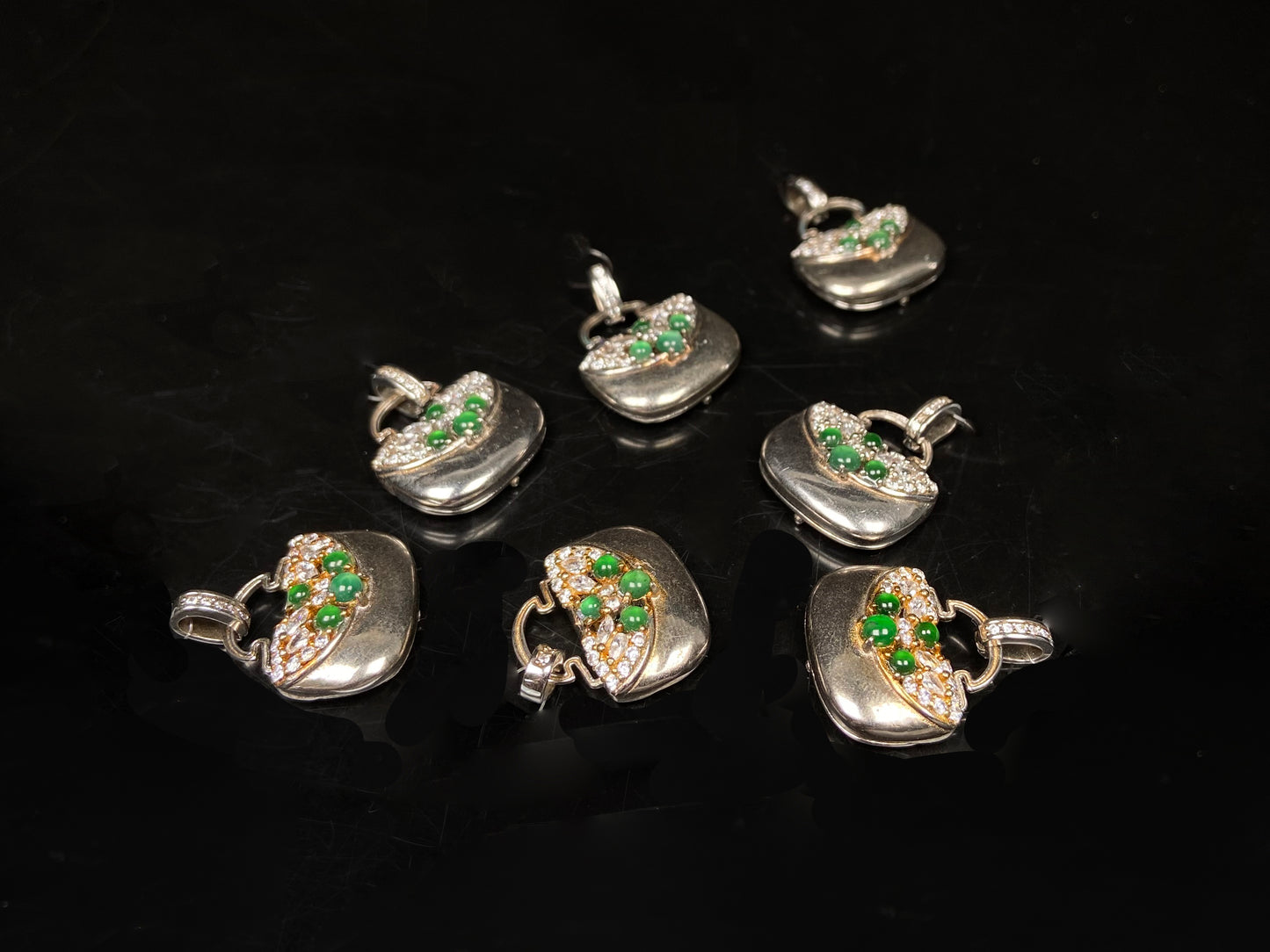A green bead diamond bag jadeite pendant group.