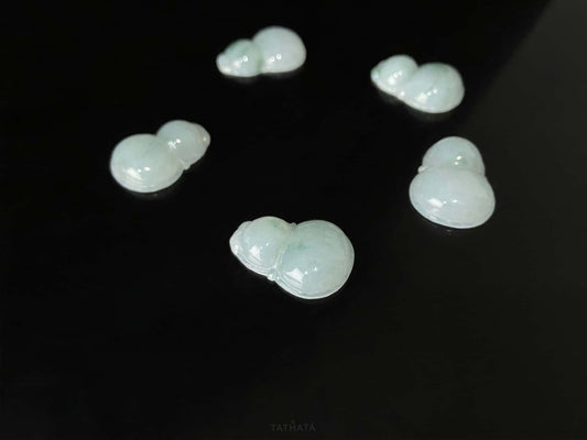Floating Green Flowers Gourd · Nature Burmese Loose Jadeite