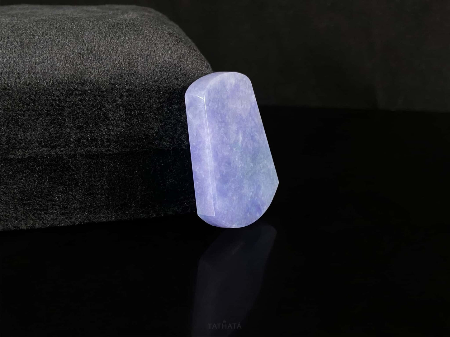 Dreamy Eggplant Purple · Nature Burmese Loose Jadeite