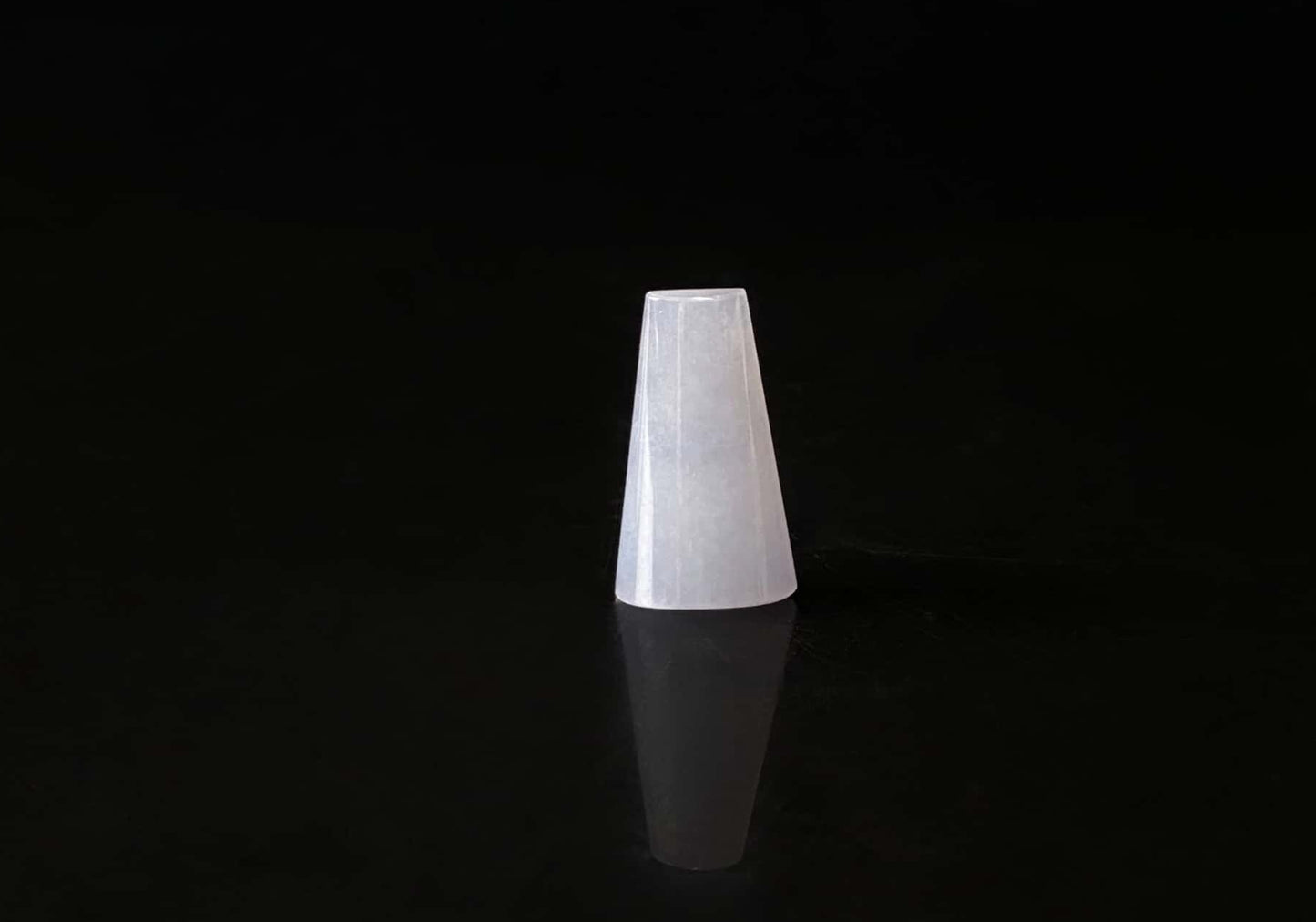 A lavender cloud pagoda loose jadeite.