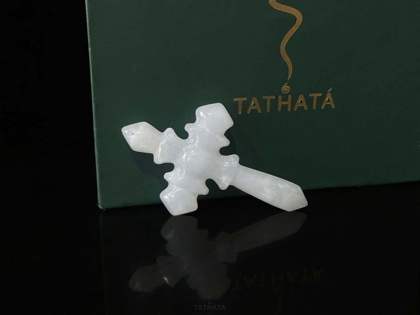 A milky frost cross loose jadeite.