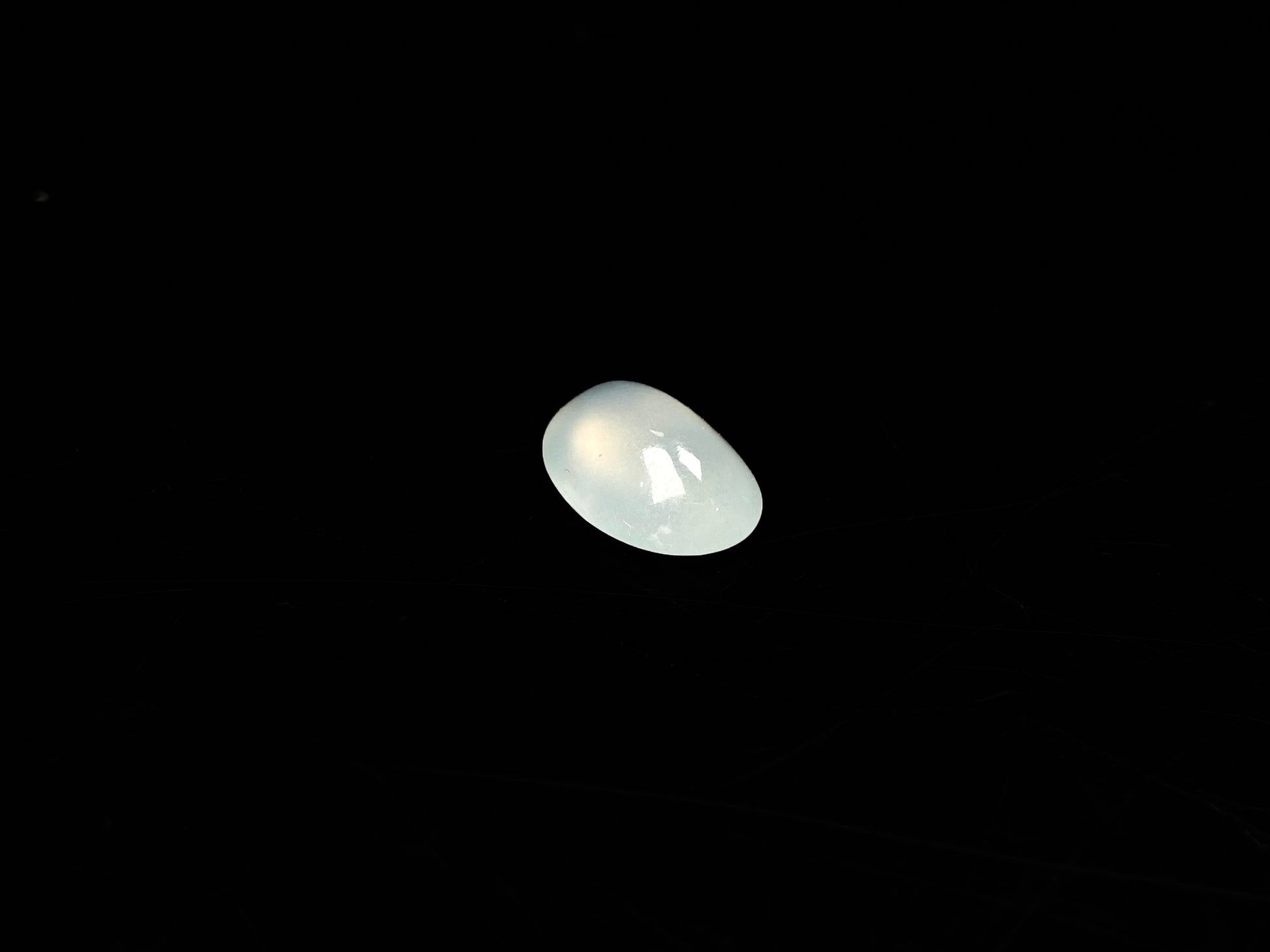 A clear frost icy loose jadeite.