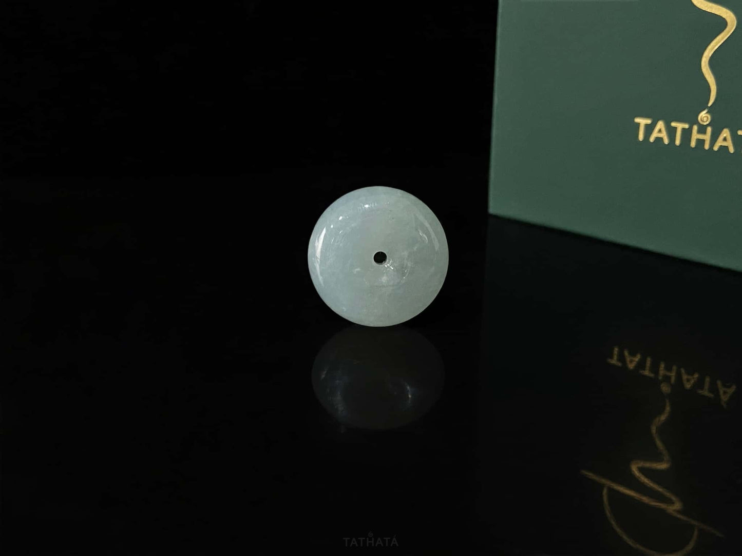 Frosty Water Green Peace Buckle · Nature Burmese Loose Jadeite