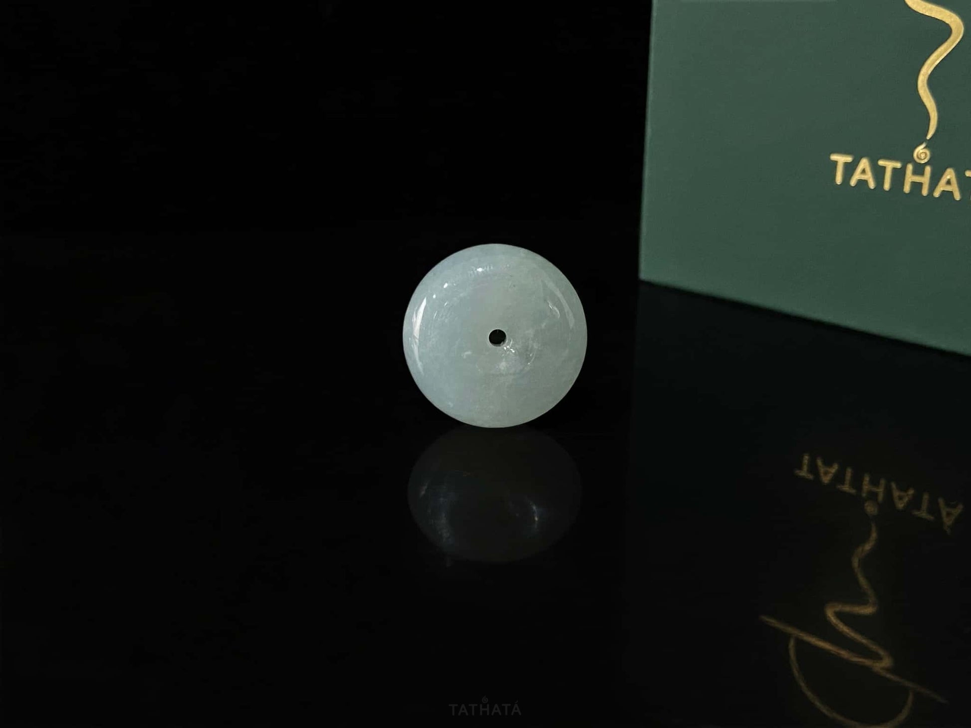 Frosty Water Green Peace Buckle · Nature Burmese Loose Jadeite