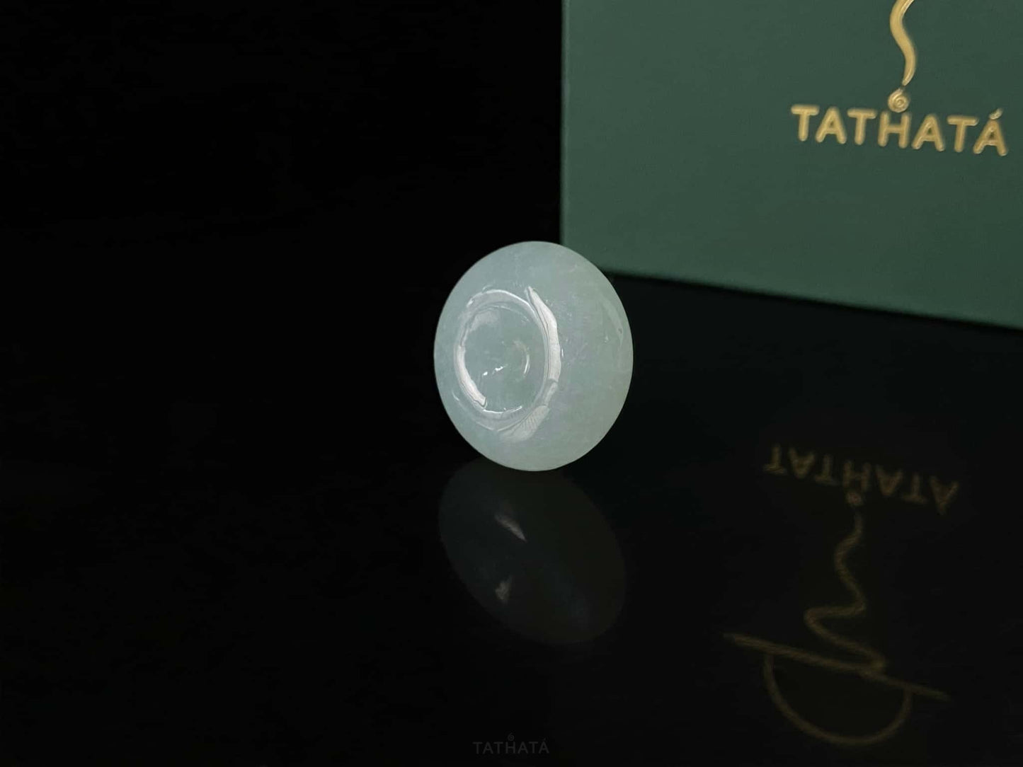 Frosty Water Green Peace Buckle · Nature Burmese Loose Jadeite