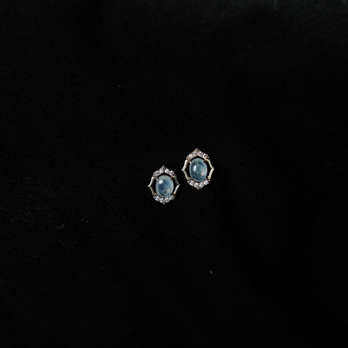 Mirror of the Sky · Jadeite Stud Earrings