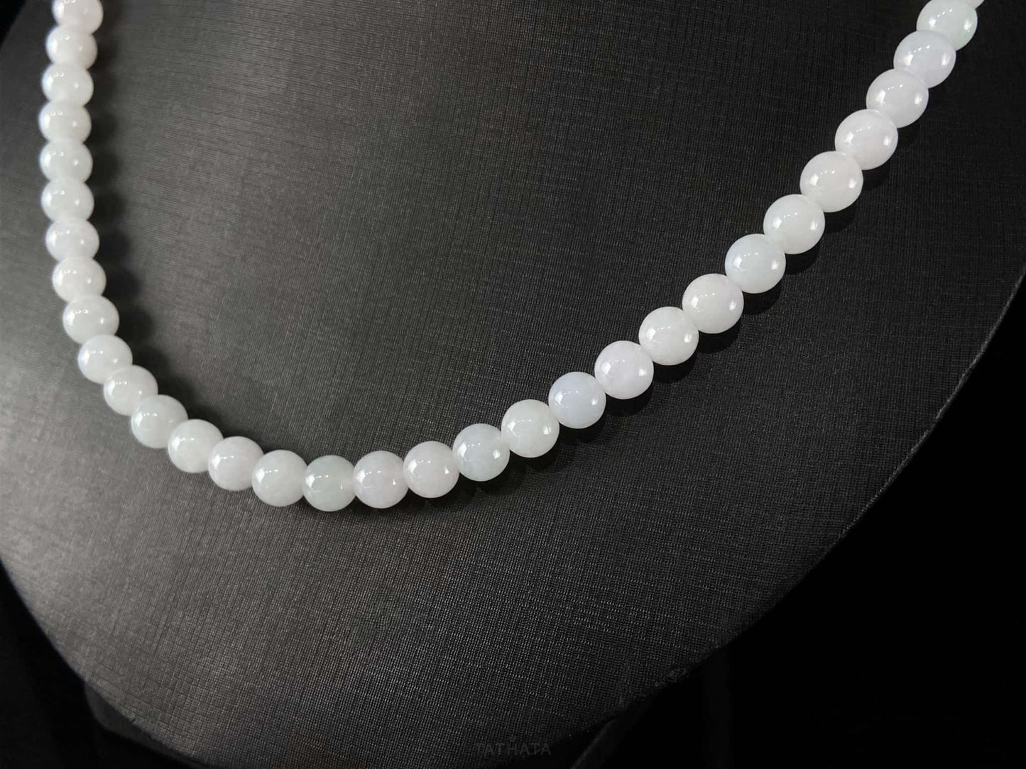 Whispering Mint‑Hue Aura · Nature Burmese Jadeite Bracelet