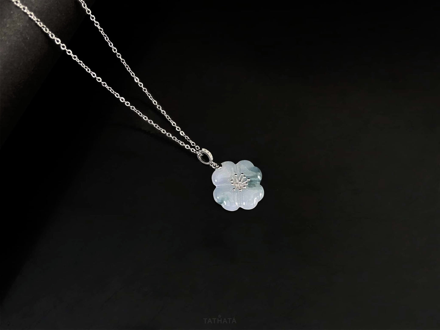 Soft Smoke Ice Floral · Nature Guatemalan Jadeite Pendant