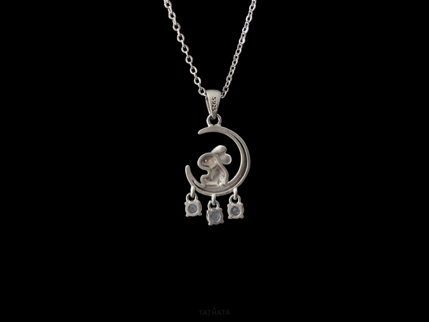 A moonlit hare spark jadeite pendant.
