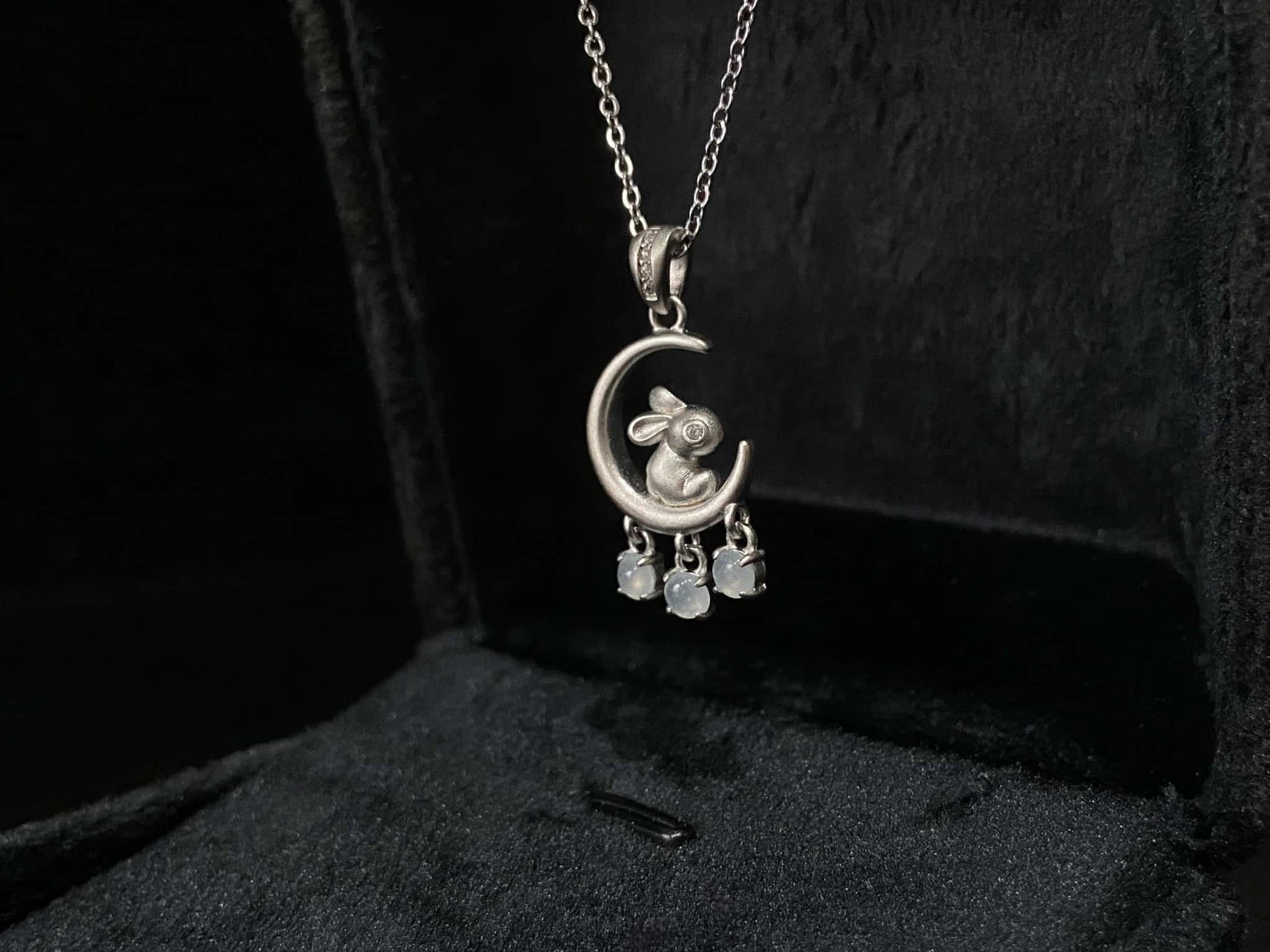 A moonlit hare spark jadeite pendant.