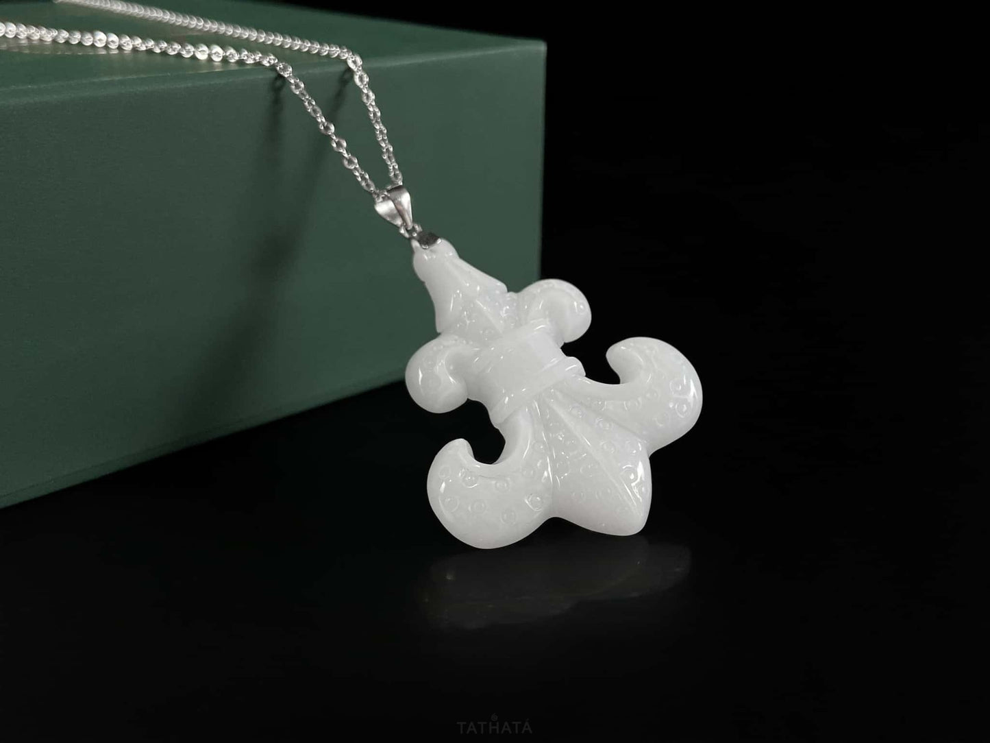 Pure White Fleur-de-lis · Nature Burmese Jadeite Pendant