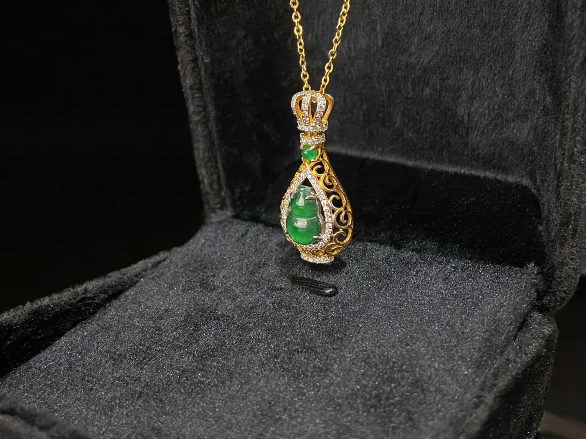Glistening Gold And Verdant Green · Nature Jadeite Pendant