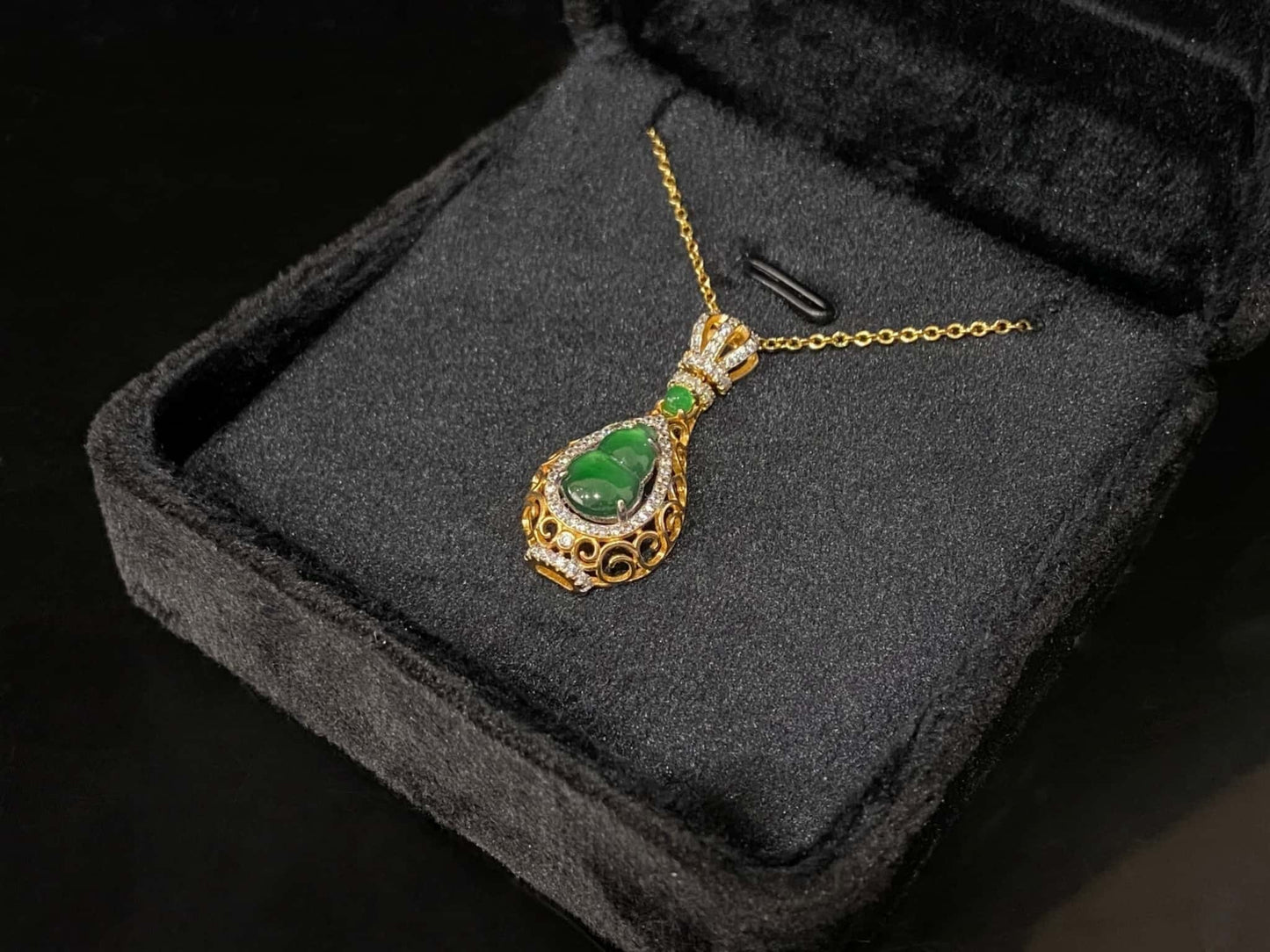 Glistening Gold And Verdant Green · Nature Jadeite Pendant