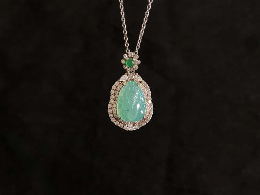 A ice mint pixiu jadeite pendant.