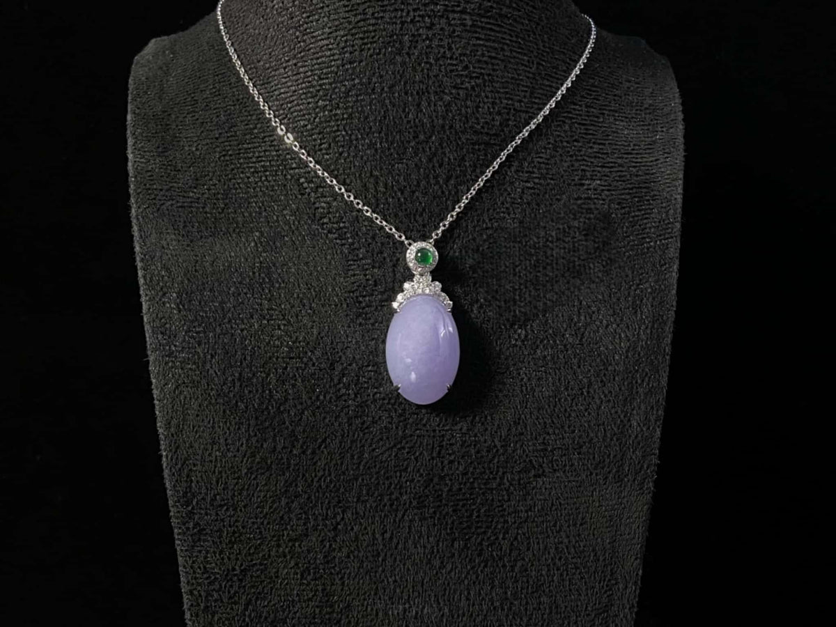 Luxury Collection 🟣 Lavender Haze Oval Glow · Nature Burmese Jadeite Pendant