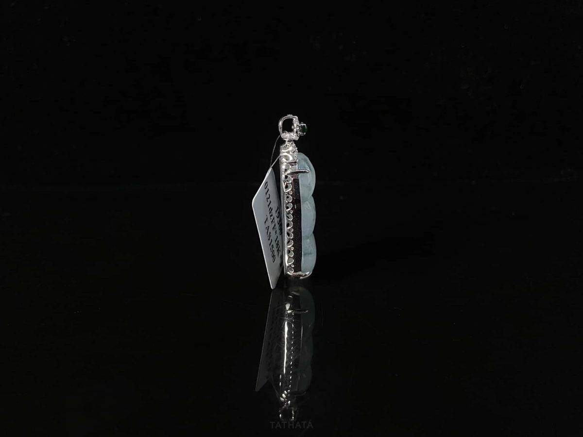 Artisan Crafted 🧊 Cloud Breeze Iced Bean · Nature Burmese Jadeite Pendant