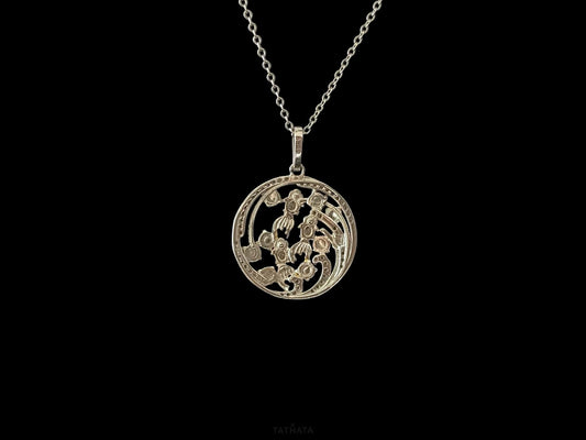 A green koi wreath jadeite pendant.