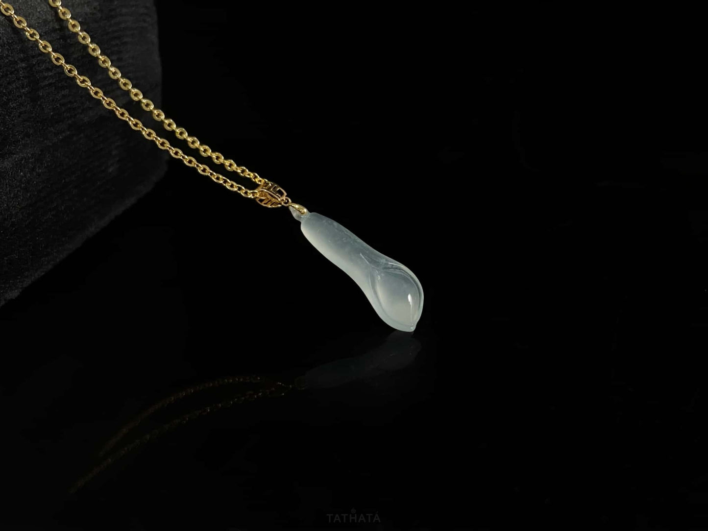 Icy Mist Clear Orchid · Nature Burmese Jadeite Pendant