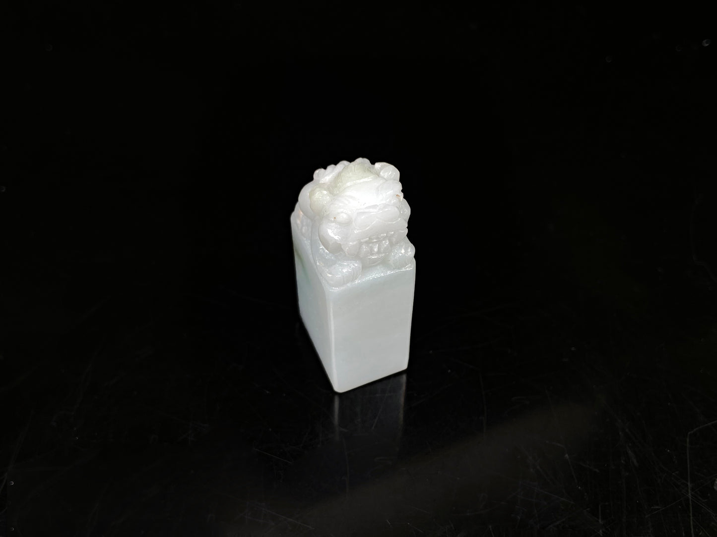 A pale green pixiu guardian seal loose jadeite.