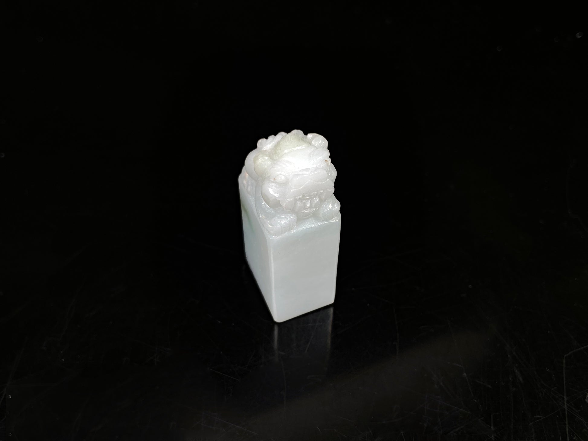 A pale green pixiu guardian seal loose jadeite.