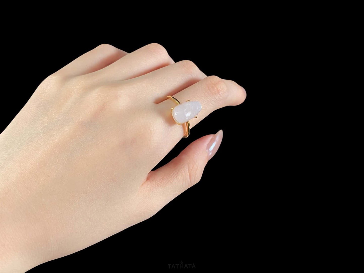 Icy White Pixiu Gold Mount · Nature Burmese Jadeite Ring (17mm)