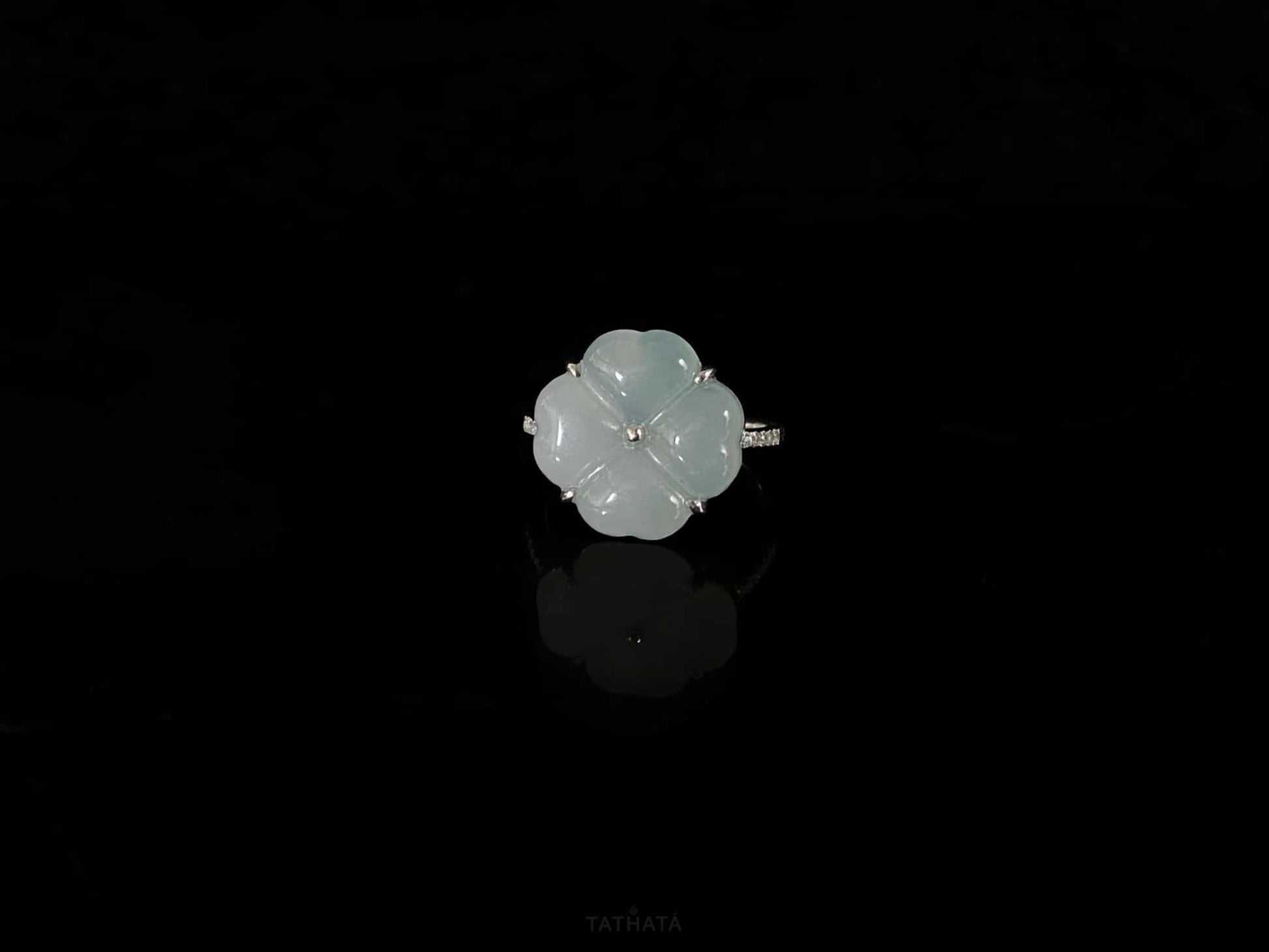 Misty Stream Green Lucky · Nature Burmese Jadeite Ring (18mm)