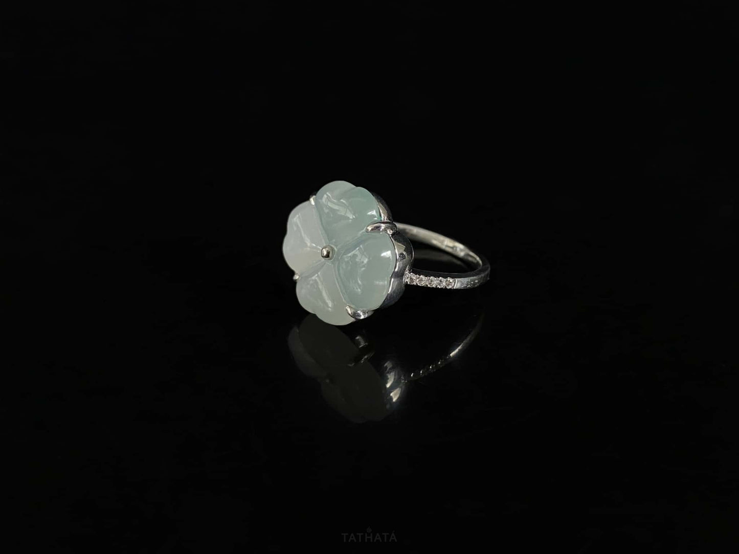 Misty Stream Green Lucky · Nature Burmese Jadeite Ring (18mm)