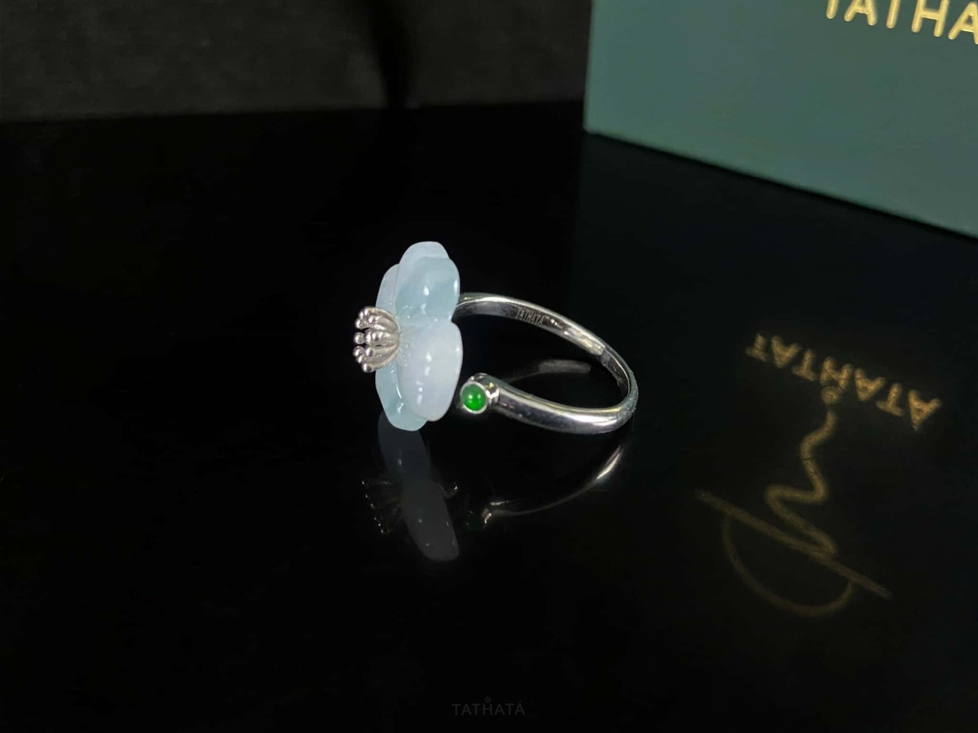 Clear Dew Pale Ice Four-Leaf Clover · Nature Burmese Jadeite Ring 