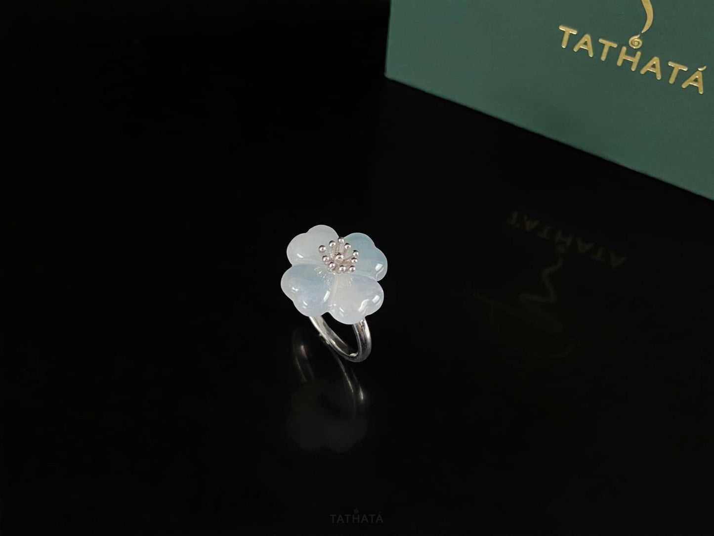 Clear Dew Pale Ice Four-Leaf Clover · Nature Burmese Jadeite Ring 