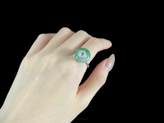 Misty Spring Green · Nature Burmese Jadeite Ring