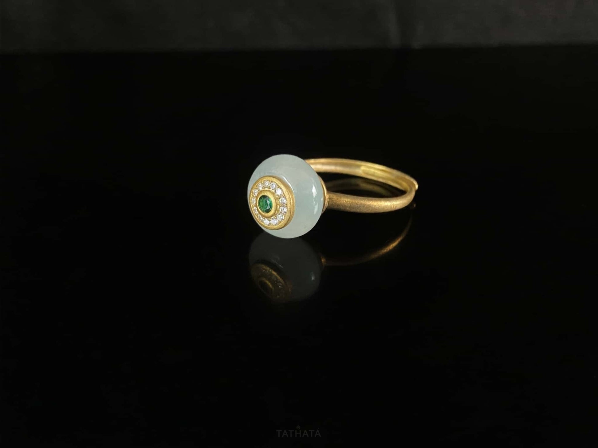Clear Dew White Ice Lucky Donut · Nature Burmese Jadeite Ring