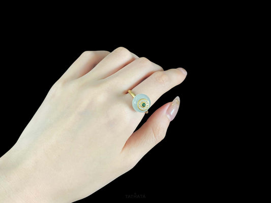 Clear Dew White Ice Lucky Donut · Nature Burmese Jadeite Ring