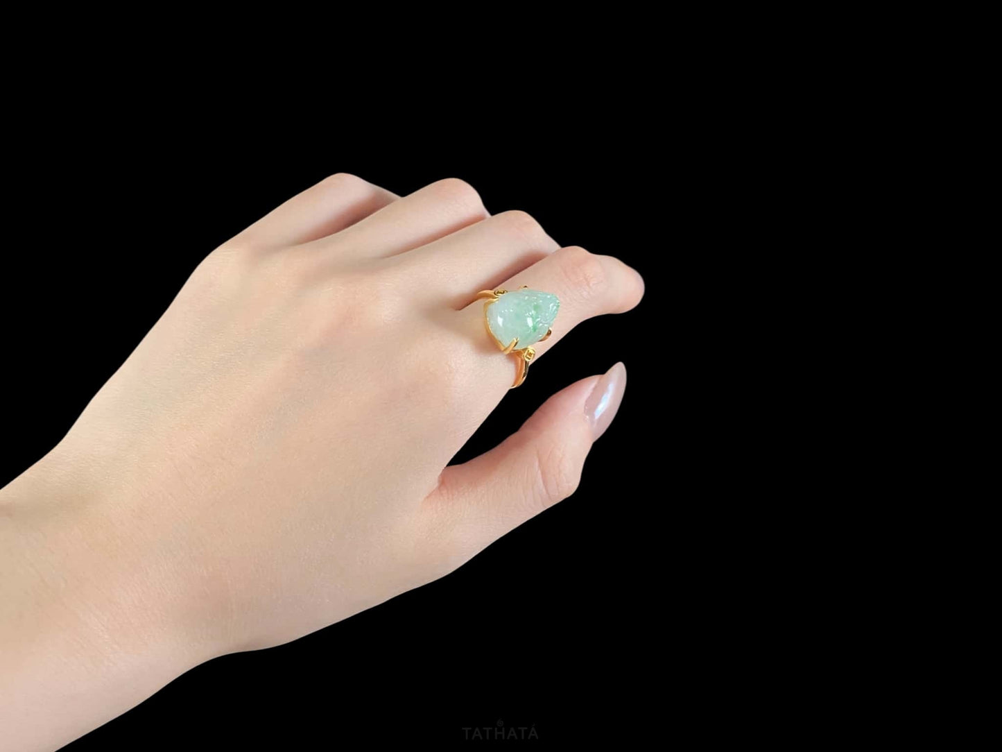Pale Base Floating Green Pixiu · Nature Burmese Jadeite Ring (17mm)