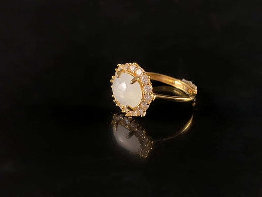 A ice white sparkle jadeite ring.