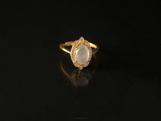 Gilded Icy White Cabochon · Nature Burmese Jadeite Ring