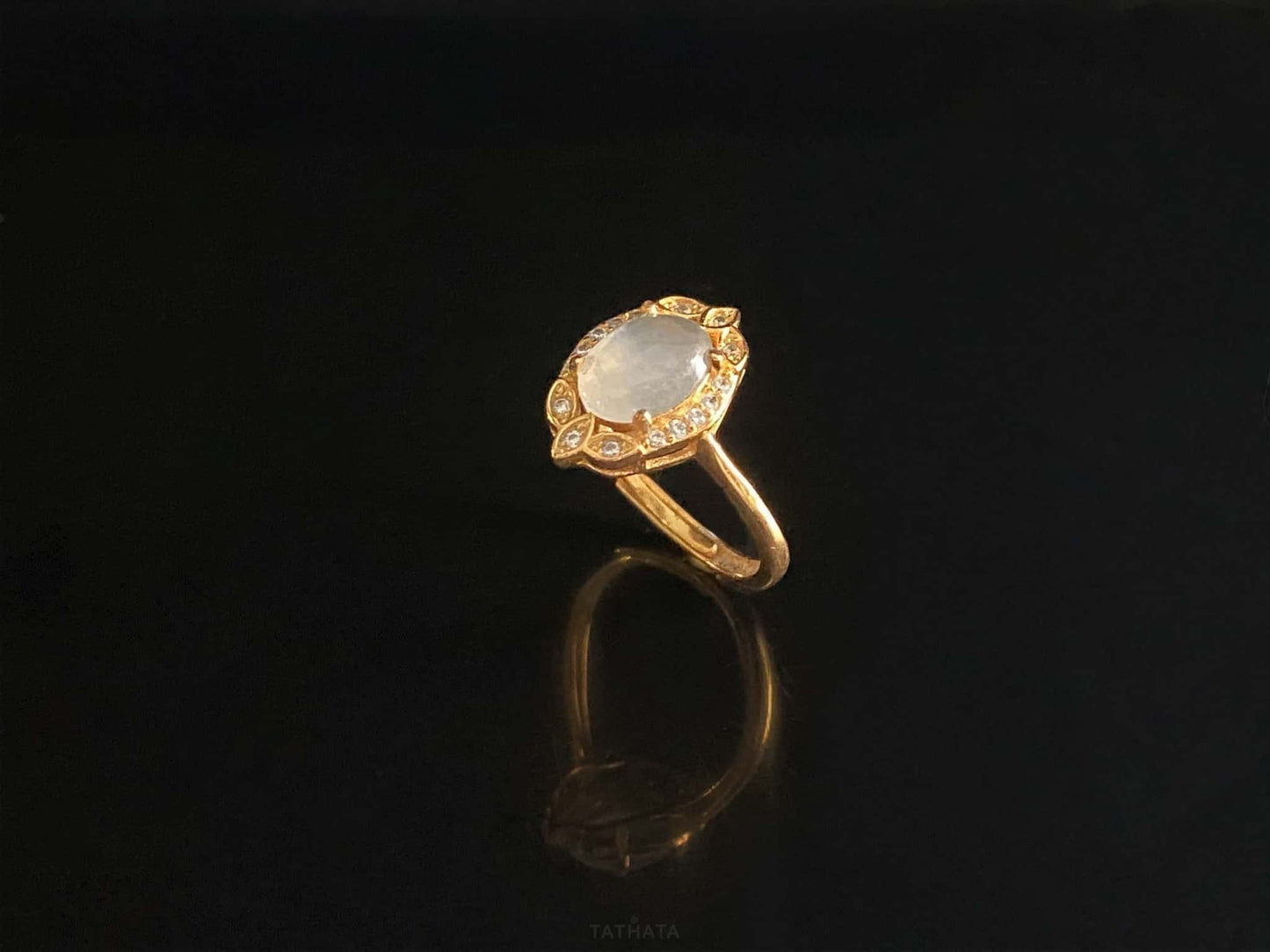 Gilded Icy White Cabochon · Nature Burmese Jadeite Ring